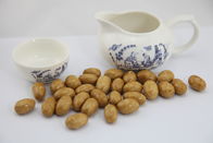 Le vitamine rivestite arrostite dello spuntino dell'arachide hanno contenuto il gusto croccante Perchasing misto supporto