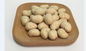 Spuntini rivestiti arrostiti sani dell'anacardio del sesamo della farina di frumento con gusto croccante e croccante