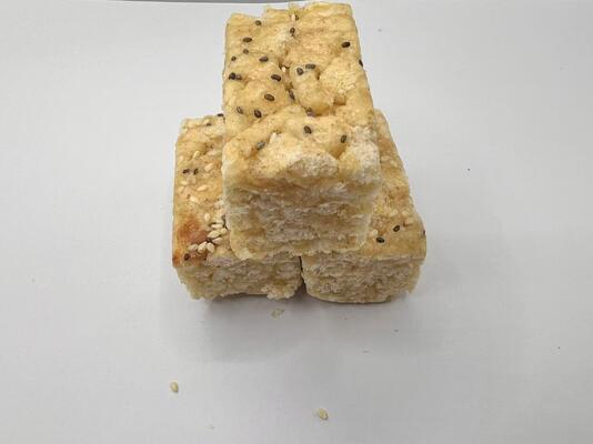 Saqima Pasticceria Tradizionale Cinese Spuntino Con Miele Chiaro Crisposo Senza Aromi Artificiali Buono Per La Milza E Lo Stomaco