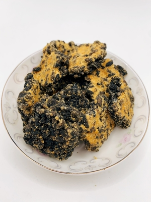 Guoba d'oro nero Tuorlo d'uovo salato e filo di maiale Sapore Rice Cracker Mix Riso croccante Crusta di riso fritto
