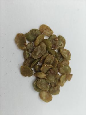 Chips di fagioli verdi di oro nero con infusione di aglio