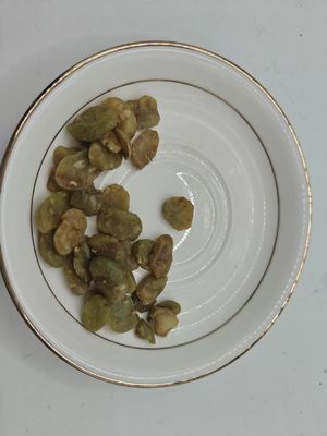 Chips di fagioli verdi di oro nero con infusione di aglio