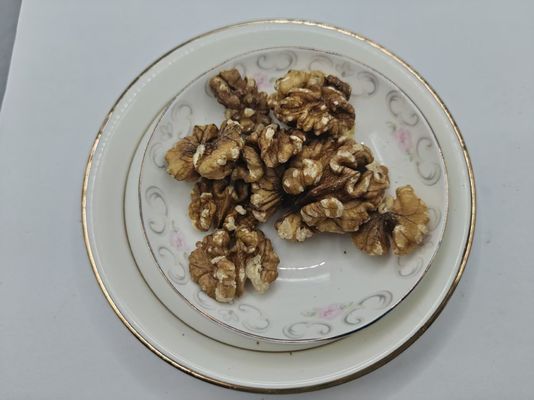 Noccioline non salate torrefatte di qualità superiore