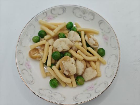 Fregate di gamberetti e fagioli miscelate al sale