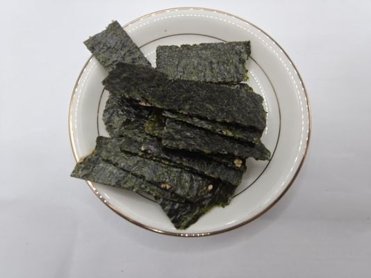 Snack croccante alle alghe delizioso e salutare
