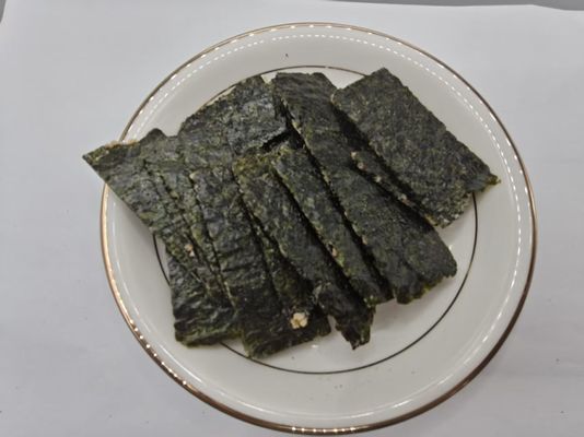 Snack croccante alle alghe delizioso e salutare