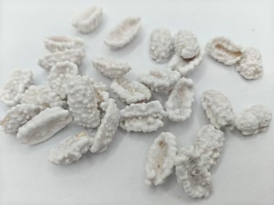 Pacchi di arachidi ricoperti di latte ricoperti di proteine