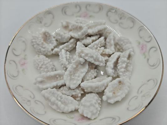 Pacchi di arachidi ricoperti di latte ricoperti di proteine