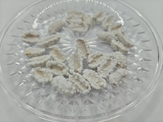 Pacchi di arachidi ricoperti di latte ricoperti di proteine