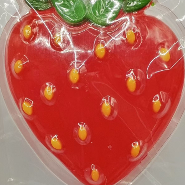 Prelibatezze gommose con sapore di frutta con forme giganti e nuove