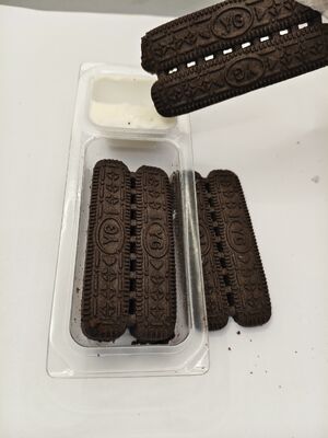 Crema di latte con 35% di solidi lattiero-caseari e imballaggio in compartimento - Miscela di snack salutari a basso contenuto di lattosio