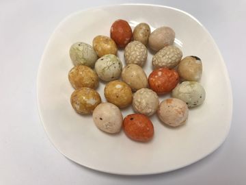 le arachidi arrostite hanno salato il sapore della salsa di soia in imballaggio del rivenditore