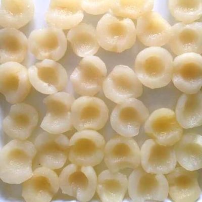 Frutta in scatola organica deliziosa, cascer inscatolato organico delle pere di Bartlett diplomata