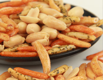 Le vitamine piccanti del Puffering/asciutte riso del cracker del preparato hanno contenuto il bambino ipocalorico amichevole