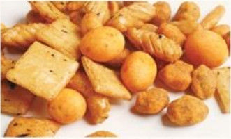 Spuntini misti arachidi arrostiti ricoperti miscela saporita cascer del cracker del riso di sapore del BBQ