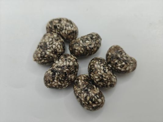 Noccioline di sesamo bianco e nero