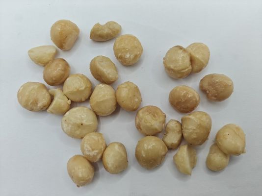 Noci di macadamia arrostite