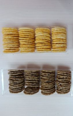 Piccante/Wasabi/preparato arrostito cinese dolce del cracker del riso di sapore della salsa del peperoncino rosso/alga/soia con la certificazione di HACCP/HALAL/BRC