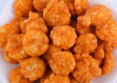Il ketchup condisce il pomodoro rotondo dell'OEM dei cracker del riso che condisce gli spuntini croccanti